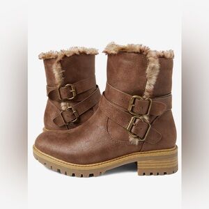 Brown Faux Fur Lined Biker Boots Size 7.5 Double Buckle Side Zip Ankle Boots